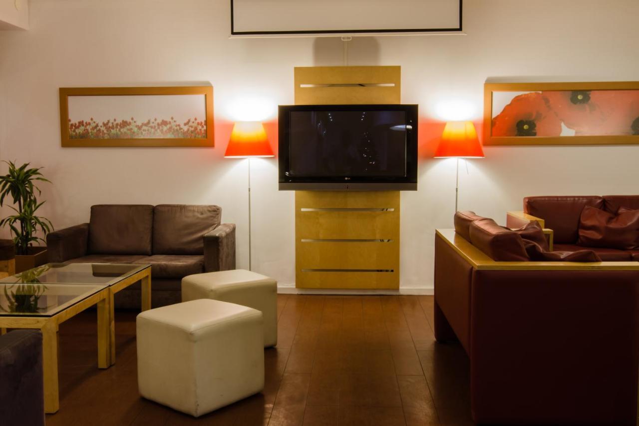 Hotel Ibis Porto Sao Joao Eksteriør bilde