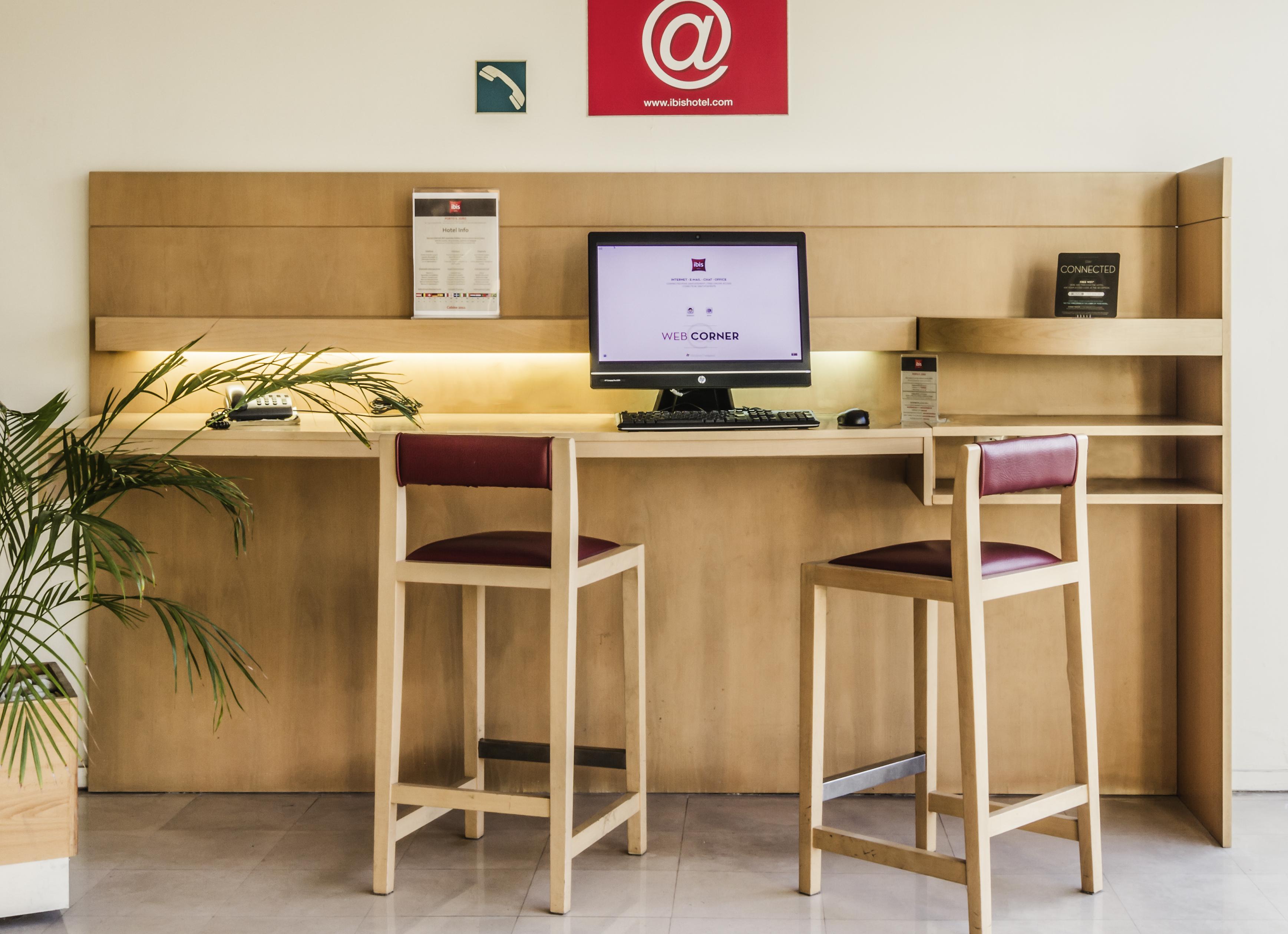 Hotel Ibis Porto Sao Joao Eksteriør bilde
